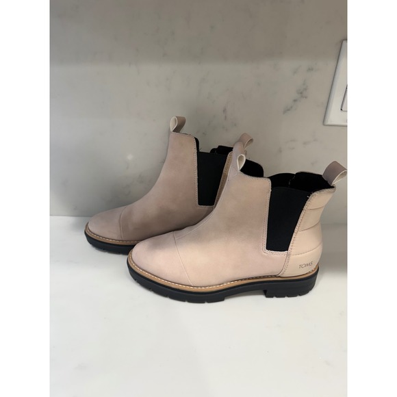 Toms Shoes - TOMS Mallow Chelsea Boots Peach Nude Suede Lug Sole Ankle Booties Women 8